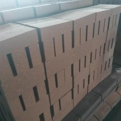 Common Magnesite Chrome Brick  High Strength Erosion Resistance Good Slag Resis