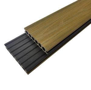 Co Extruded Anti Slip Wood Plastic Composite Decking Fire Resistance