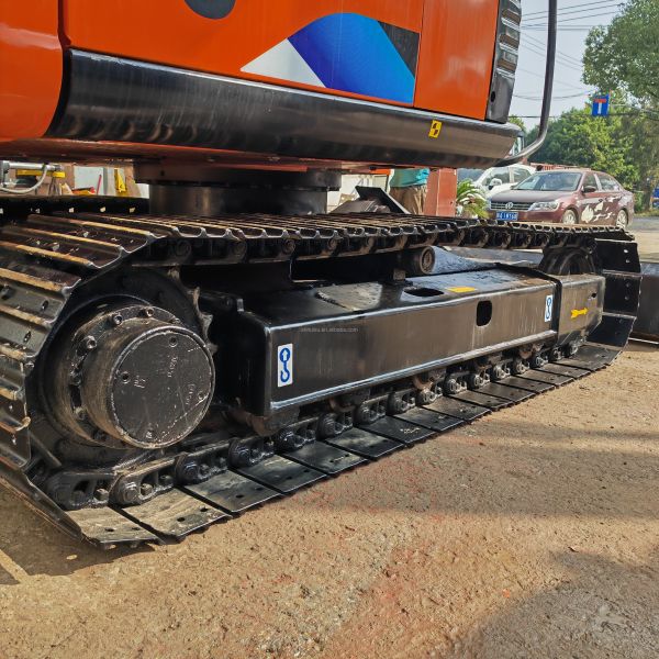 Zx70 Old Hitachi Mini Excavator Mini Hydraulic Excavator Construction Equipment