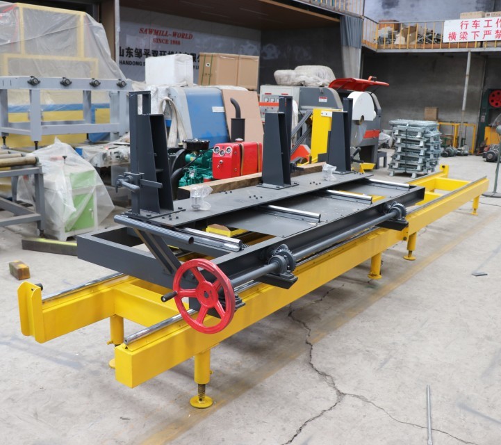 Лесопилки лезвия 7.5KW 400mm таблица двойной круговой сползая увидела использующее энергию машины дизельное