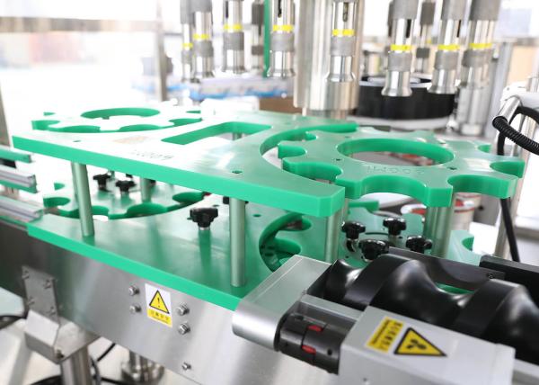 Rotary / Linear Hot Melt Glue Labeling Machine For Liquid Beverage Packaging Line