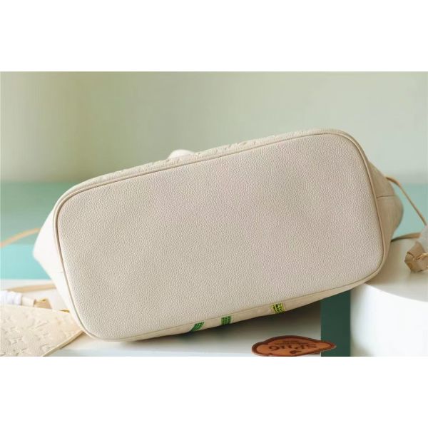 La partie a stigmatisé des dames monogramme Empreinte de Neverfull millimètre de sac à main avec la marqueterie de fleur