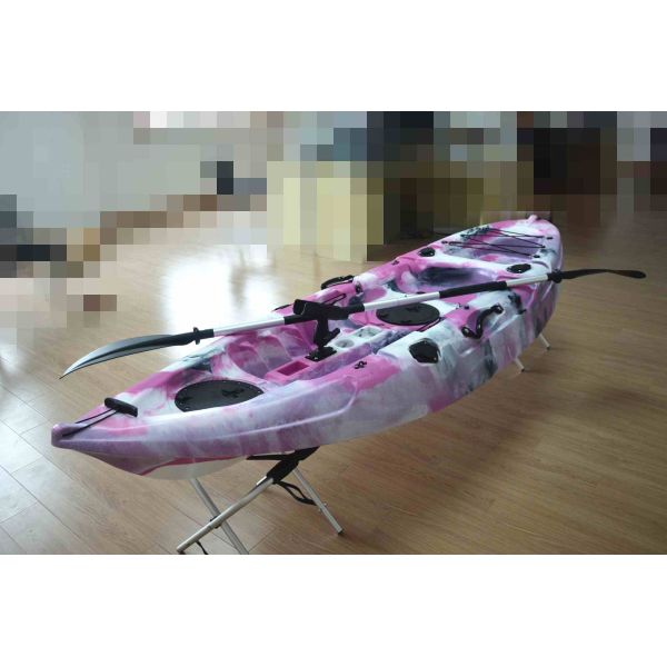 9 Ft Sit On Top Kayak , 20 Kg Saltwater Fishing Kayak Resistant To Impact