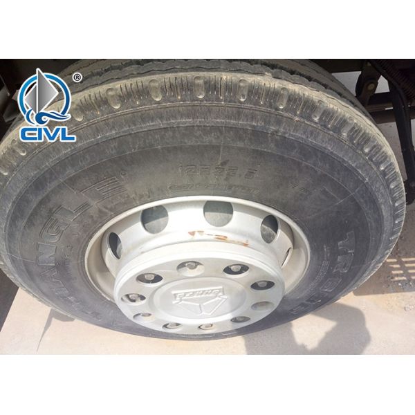 new Red 6x4 Prime Mover Truck EURO II Use With Semi Trailer Truck Color Optional