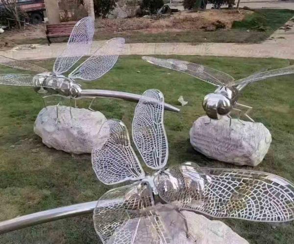 Libélula de aço moderna de Art Outdoor Animal Statues Stainless para o jardim