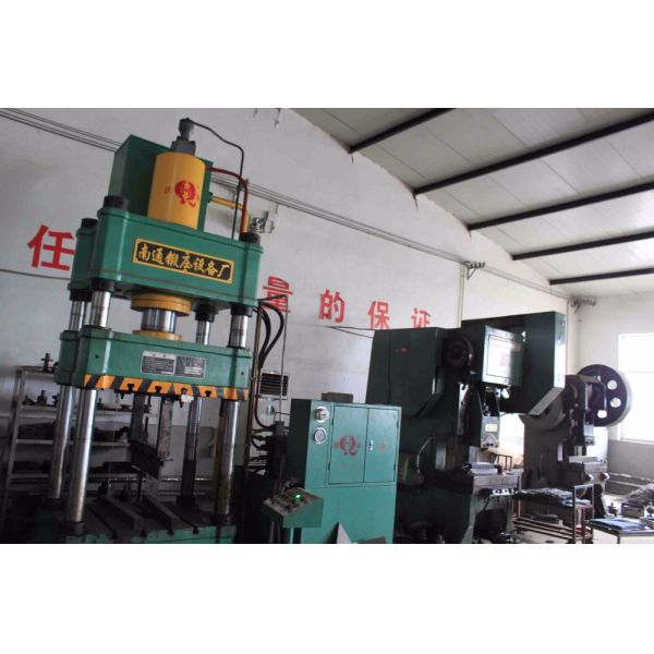 Процесс штампования с двумя отверстиями Алюминиевые клипы Z Bar для висящих зеркальных фоторельфов и шкафов