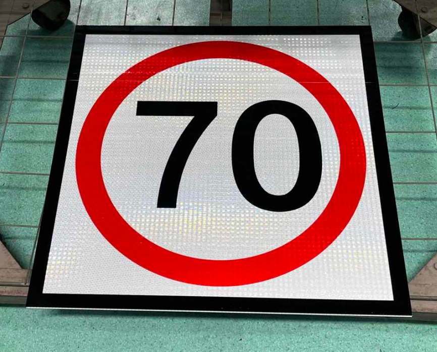 Australian Multi Message Frame Construction Signage Avery T6501 Reflective Traffic Sign Board