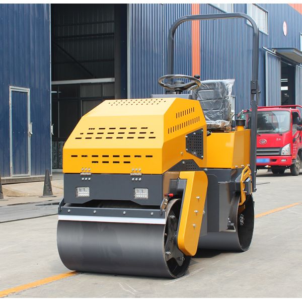 Free Shipping CE 0.8 Ton to 3 Ton High Amplitude High Frequency Vibrator Road Roller for Asphalt and Soil Compaction
