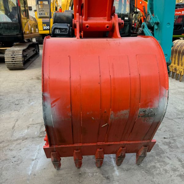 Excavateur à haute puissance ZX200 avec soupape hydraulique d'origine et conception en acier souple