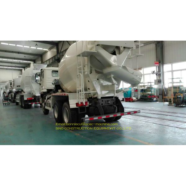 Semi Trailer Concrete Handling Equipment Transit Mixer Truck 12 Cubic Meters