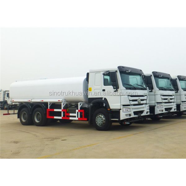 SINOTRUK HOWO 6x4 LHD/RHD road sprinkler water bowser tanker trucks for sale