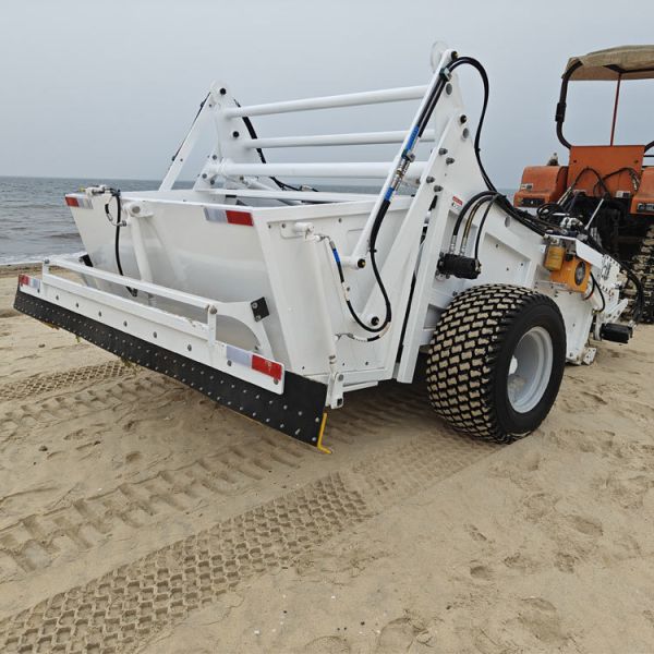HANDSOMER 2000 Tractor Towable Beach Cleaner | 2m Hydraulic Sand Sifter For Seaweed & Coral Removal