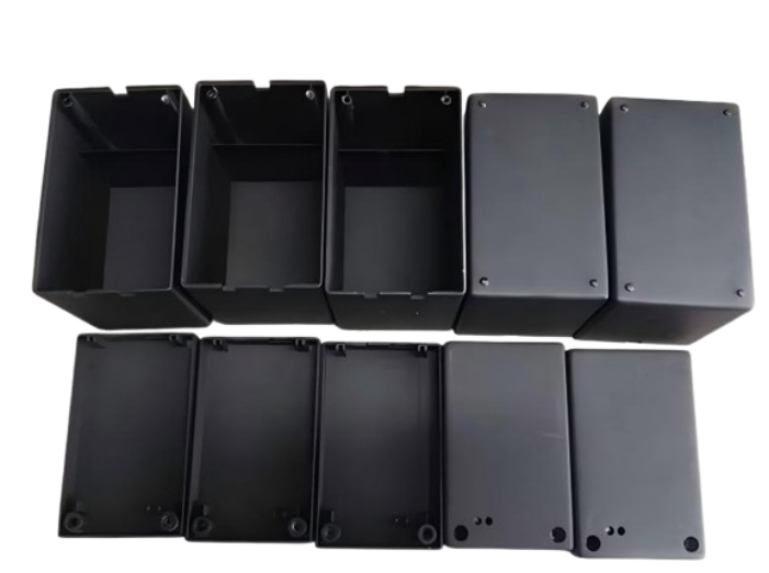 Custom Vacuum Casting Electrical Enclosures with M3 Inserts