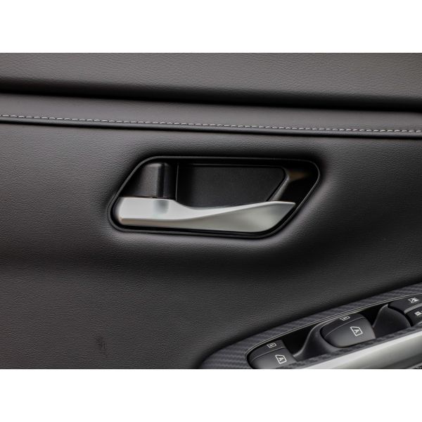 Dongfeng Nissan Xuan Yi 2023 Super Hybrid Electric Drive Pro Speed 165KM 4-Door 5-Seat Sedan with R16 Tires