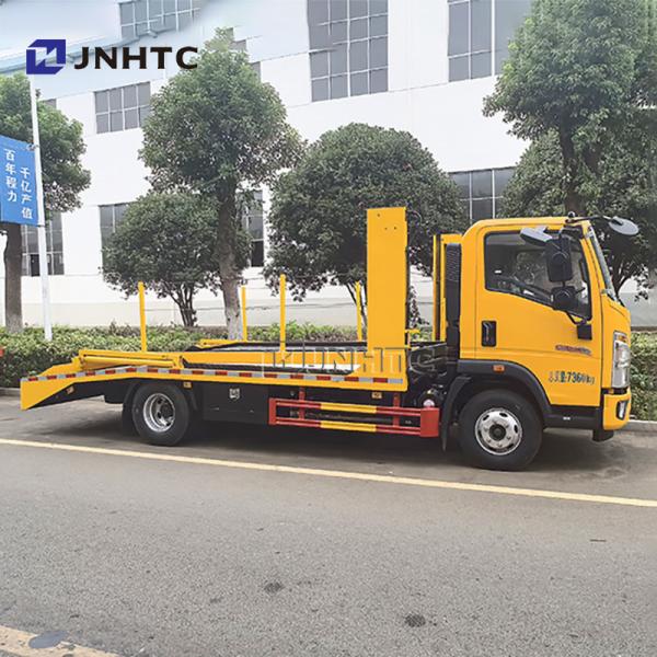 HOWO Light Double Deck Flatbed Road Rescue Wrecker Tow Truck For Sale