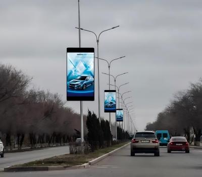 Publicidade a cores completas Controle Wifi sem fio P4 Estrada exterior LED Luz de pólo tela de exibição