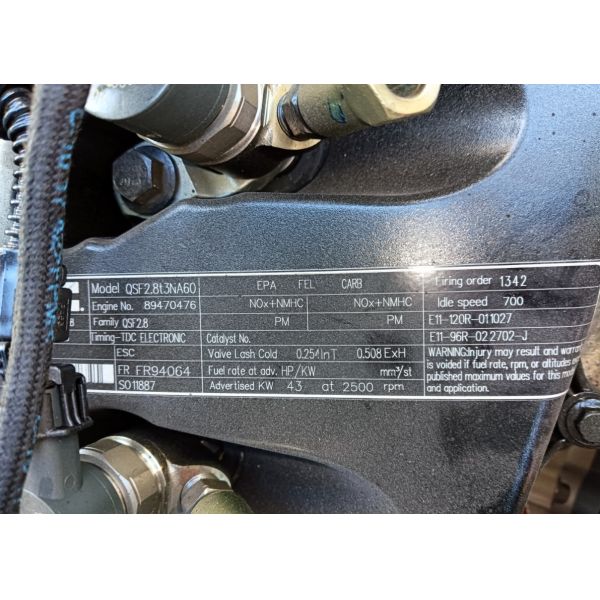 Cummins QSF2.8T Diesel Powered Forklift EPA Standard 3ton Forklift Triplex Mast