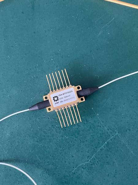 Janhoo 1310nm Butterfly high gain SOA Semiconductor Optical Amplifier For Speed Data Transmission