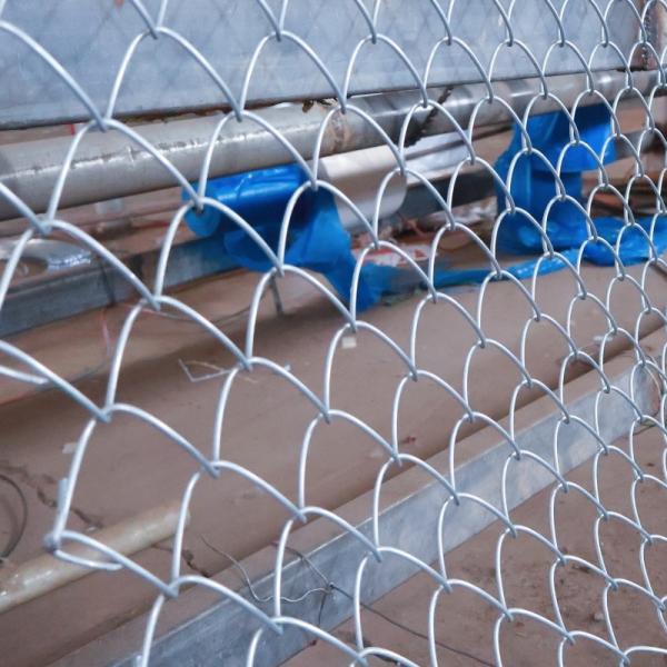 Hot Dip Galvanized Diamond Chain Link Fence Cyclone Wire Mesh