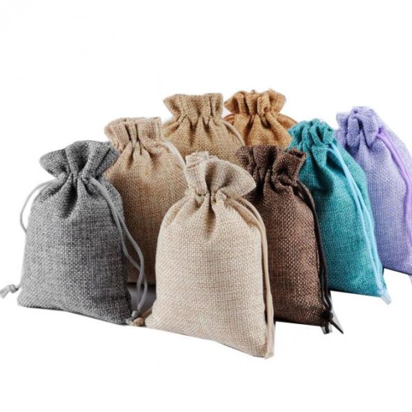 Environmentally Friendly Drawstring Gift Bags Customized Color 13 * 18CM
