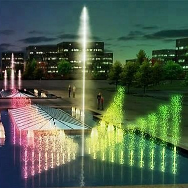 Портативный благоустраивать фонтана привел свет