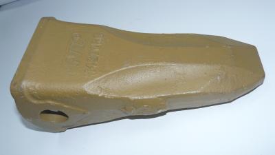 208-70-14152 Excavator Rock Teeth Wear Resistant Excavator Tooth Points ODM For PC400 Komatsu