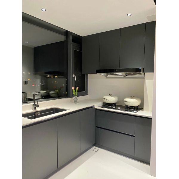 Chinese MDF Modern Flat Panel Melamine Wooden Kitchen Cabinet Furniture