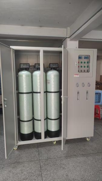 研究級 純水利用点 超純水設備 自動制御操作 調整可能な流量システム