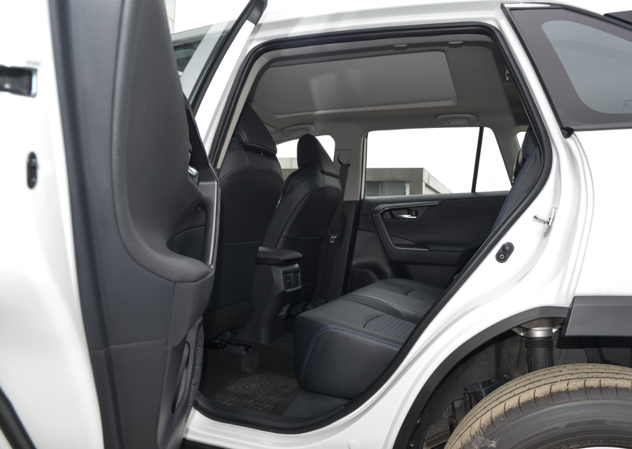 Essence SUV Toyota essence voiture Toyota Wildlander 2022 2.0L CVT 4WD Keji Version