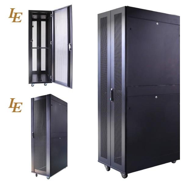 LE SC  42U SPCC Vented Meshed Door Floor Standing Cabinet Server Rack 1500KG