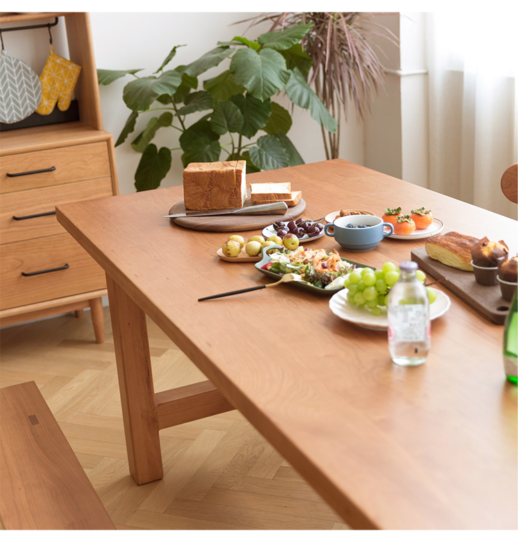 Tabla de comedor de madera de pino nórdica para restaurante Madera maciza Banquete de bodas Cocina de madera