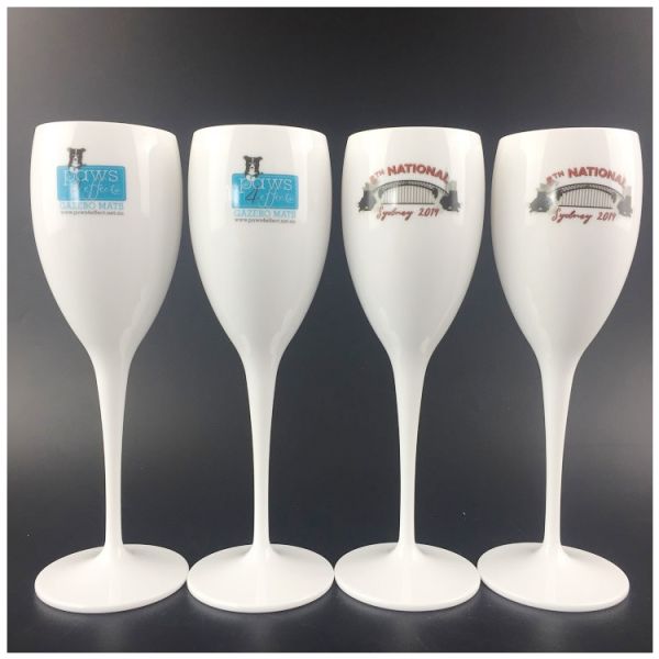 Perrier Jouet Green Plastic Champagne Flutes 175ml 6oz