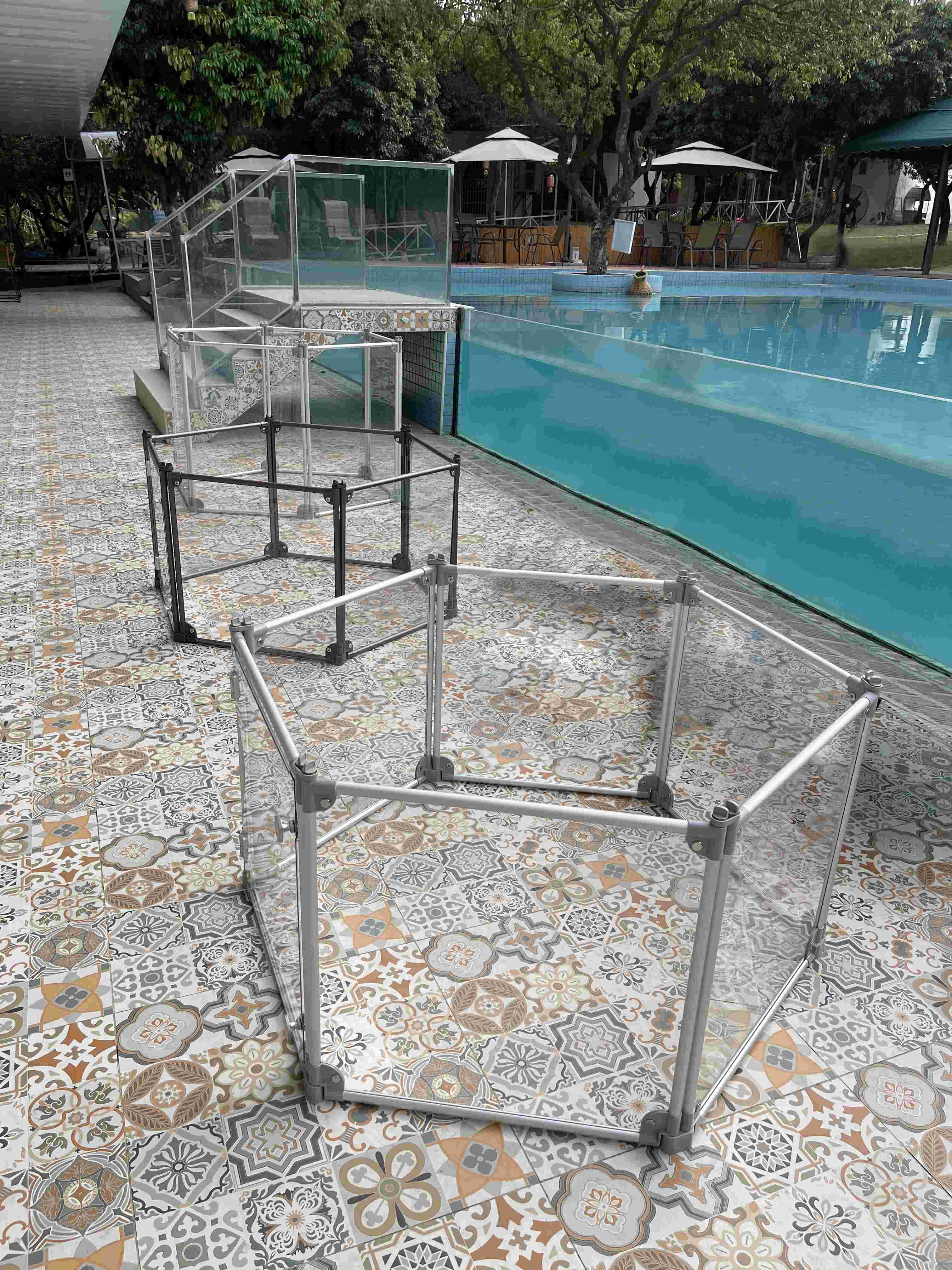 Внешние металлические портативные заборы для домашних животных для двора, бассейна и сада