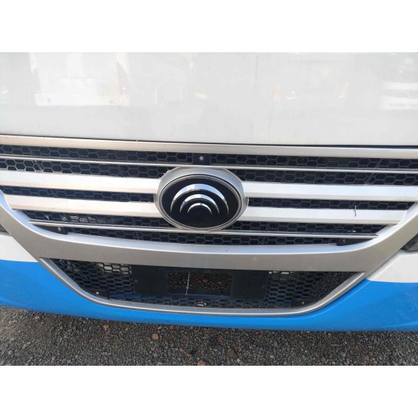 Right Steering Bus Yutong Front Engine Coach Zk6112d 3 Buses 45000km Good Tyres