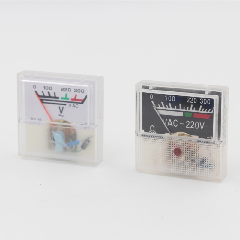 40*40mm Single Phase Analog Panel Voltmeter 0-300V AC 91L16 IP53 5.0 Accuracy Eco-Friendly for Pakistan & India Market