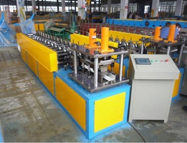 Furring Channel Steel Roll Forming Machine, Automatic Metal Stud Roll Forming Machine