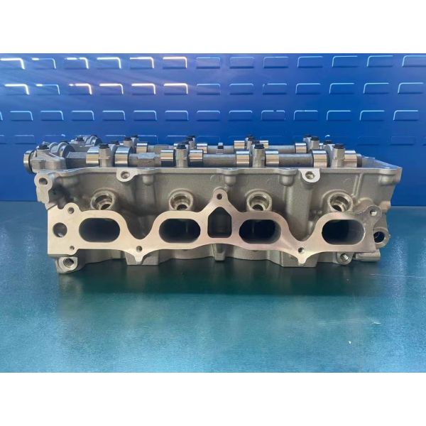 TOYOTA Hilux Auto Complete Cylinder Heads With 1TR-FE Engine