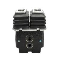Válvula de controlo do pedal de pé da escavadeira piloto YN30V00105F2 Para Kobelco SK200-8 SK250-8 SK220-8