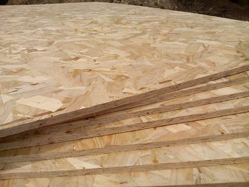 High Density OSB Oriented Strand Board For House Decoration Items 700-750kg/M3