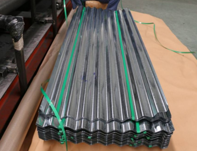 Az50 Гофрированный крышный лист из гальвалюма Aluzinc OEM