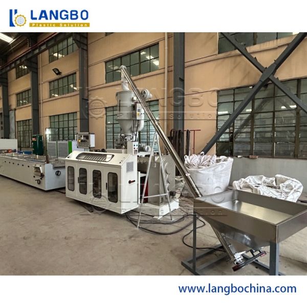 WPC Decking Line with Wear Resistance and Compressive Strength Suitable for Outdoor Decking