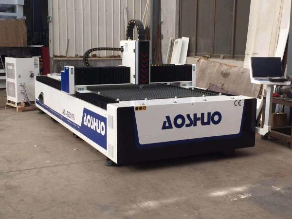 500W 1000W 1070nm 8mm CNC Laser Cutting Machine For Metal