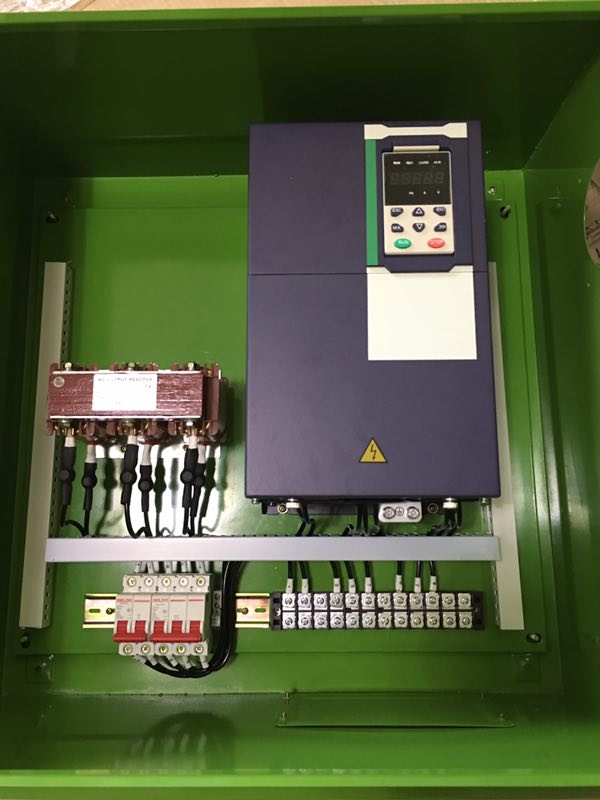 Умный инвертор частоты Ac инвертора насоса деятельности 18kw MPPT VFD солнечный
