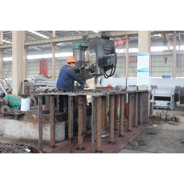 Industrial Mining Screening Equipment Trommel Screen with 2-120mesh Screen Mesh Energy Saving and 800 to 1500 Vibrations Per Minute