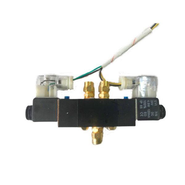 Jinlong Zhongtong Bus Door Pump Solenoid Valve 6108-01355 304SS 500k Cycle 6mm Bus Spares Parts