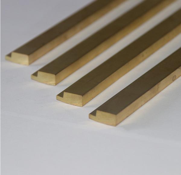 Copper Zinc Alloy Extrusion Square Flat Bars Custom Metal Extruded Profiles