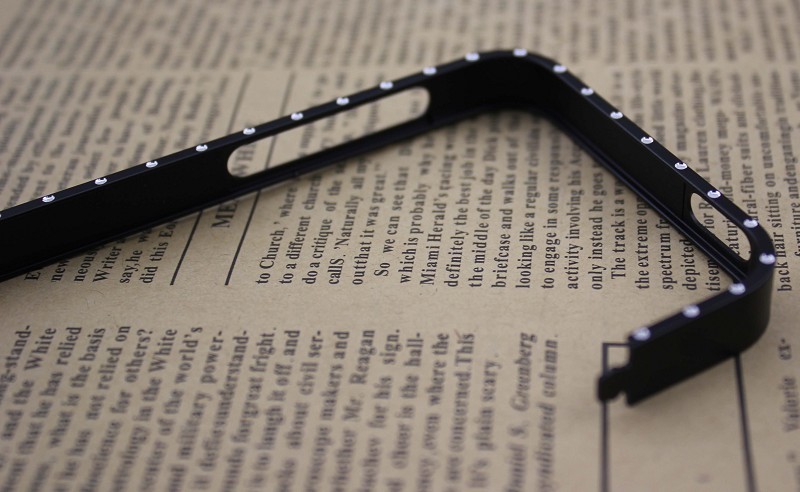 Diamond Black Aluminum Bumper Case Light Weight For Iphone5