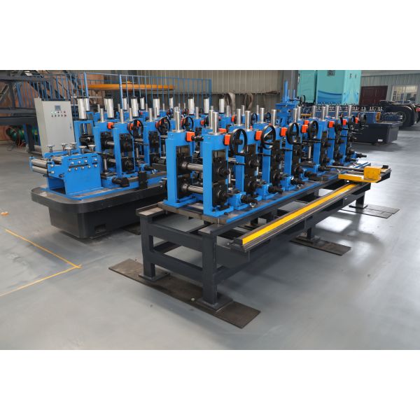 Construction Tube Mill Machine 8 Nb Standard With Low Carbon Steel