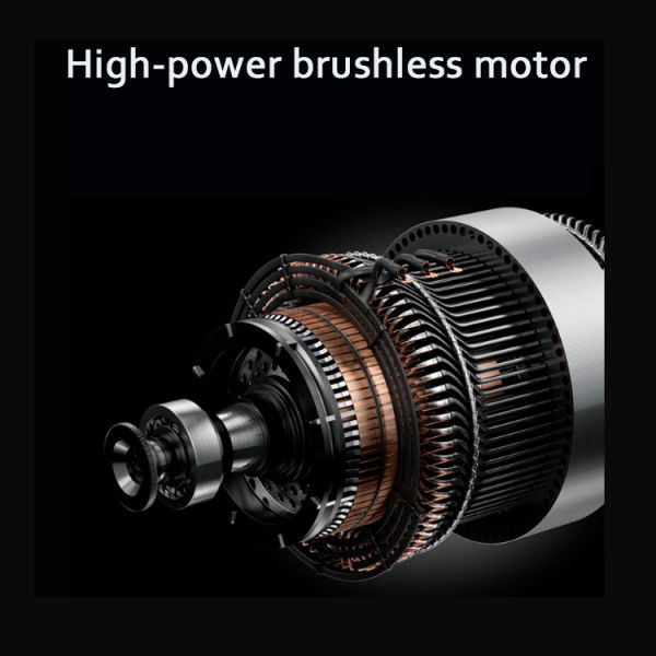 Black Long Range Electric Skateboard Built In Safety Lights Grass Fiber Board