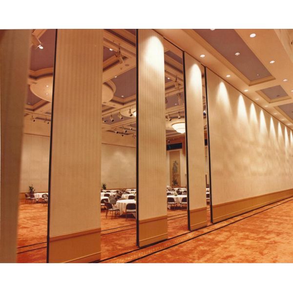 Sound Proofing Office Partition Walls / Interior Folding Movable Partition Wall System